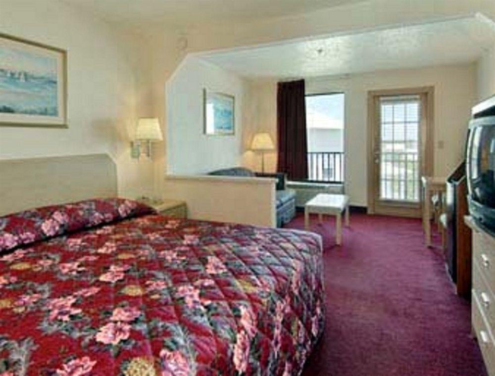 Quality Inn & Suites Miramar Beach Exteriör bild