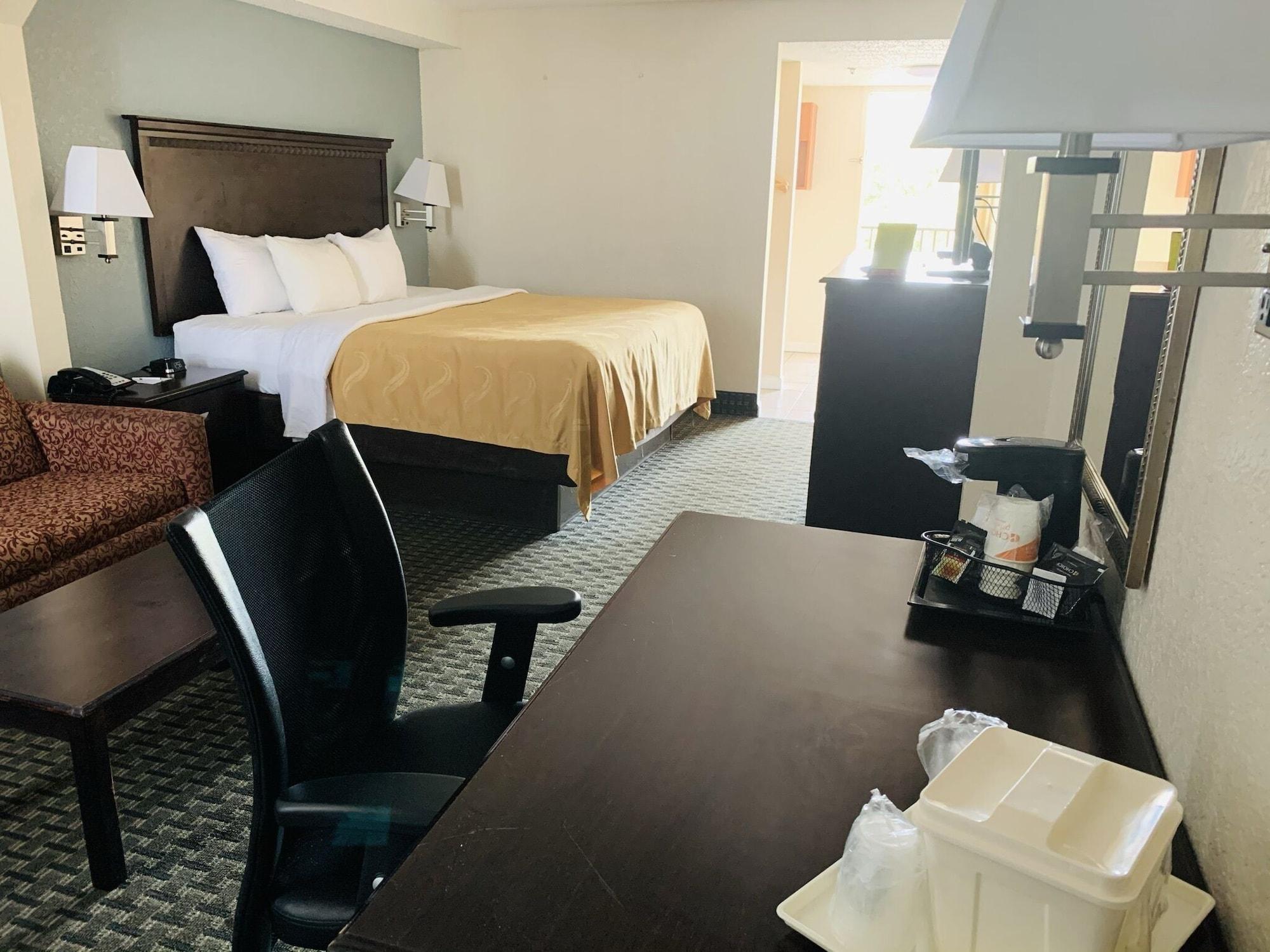 Quality Inn & Suites Miramar Beach Exteriör bild
