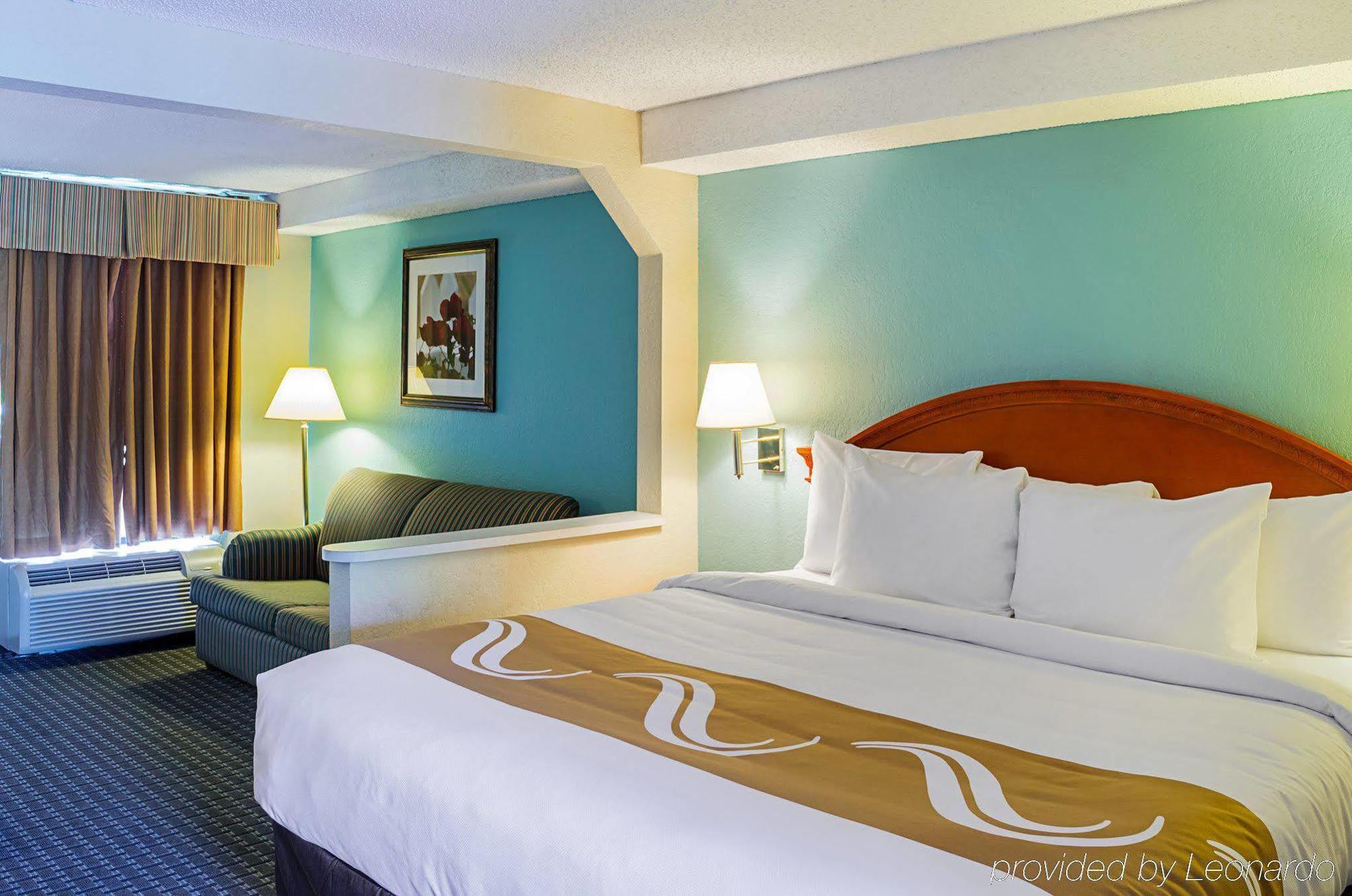 Quality Inn & Suites Miramar Beach Exteriör bild