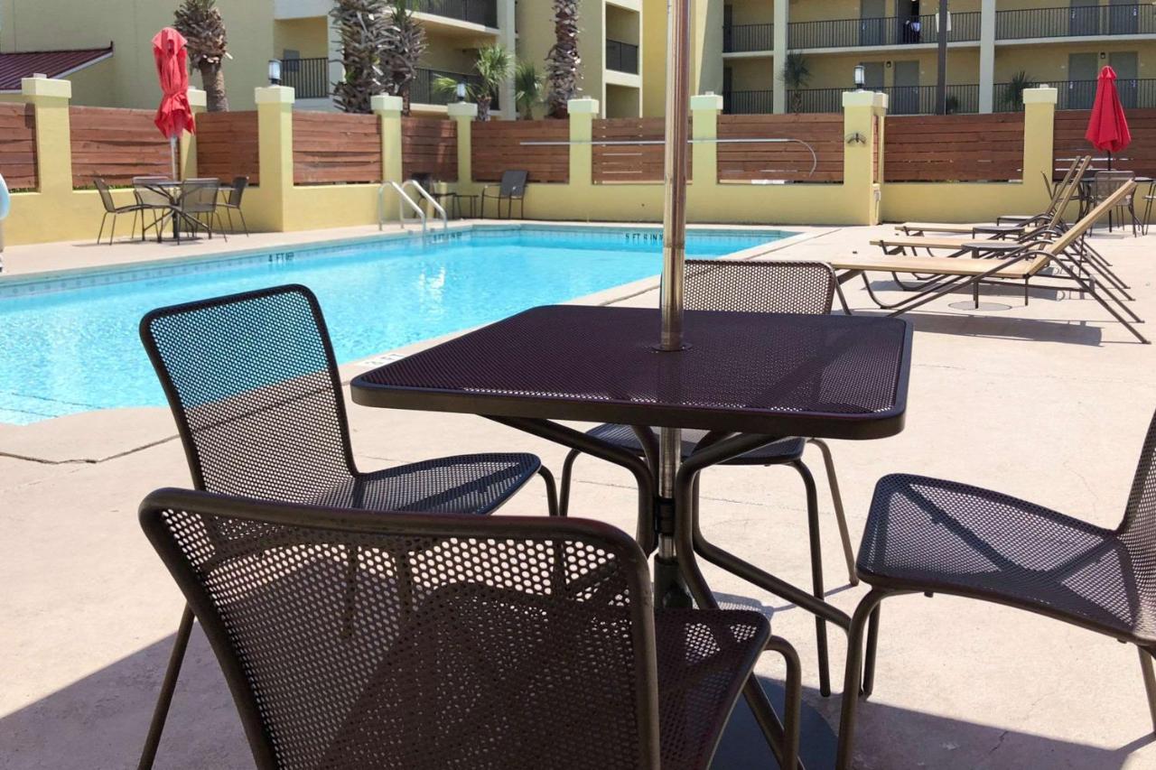Quality Inn & Suites Miramar Beach Exteriör bild