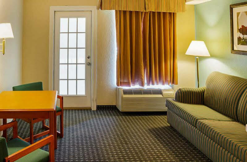 Quality Inn & Suites Miramar Beach Exteriör bild